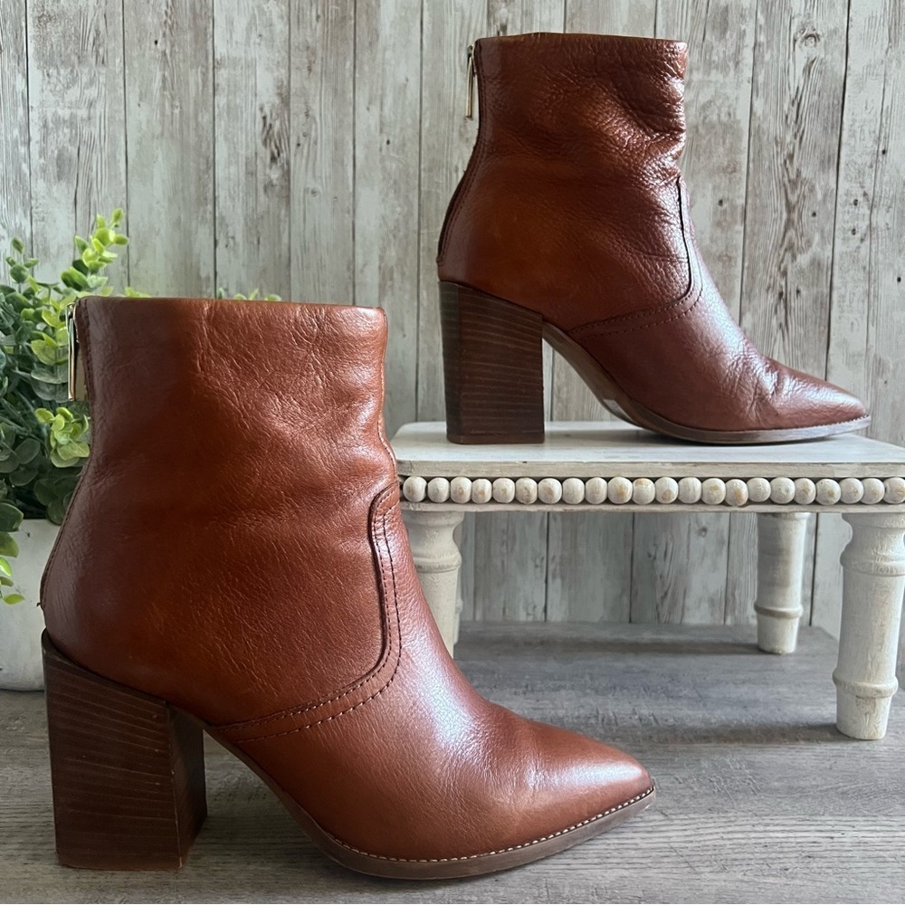 Carvela Brown Leather Almond Toe Ankle Booties Western Stitch Stacked Heel 37